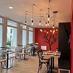 Aparthotel Nemea Coliseum Centre 3*
