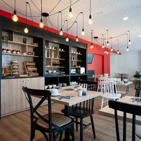 Appart hôtel Nemea Coliseum Centre 3*