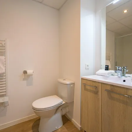 Nemea Coliseum Centre