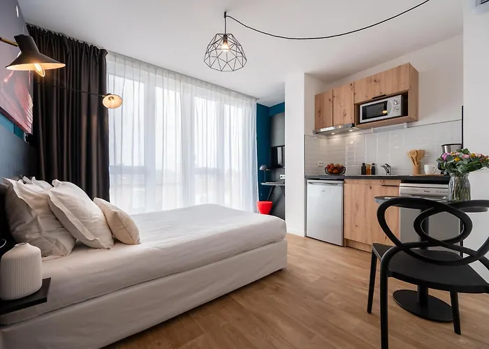 Nemea Coliseum Centre 3* Amiens