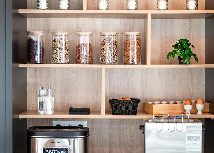 Nemea Coliseum Centre 3*