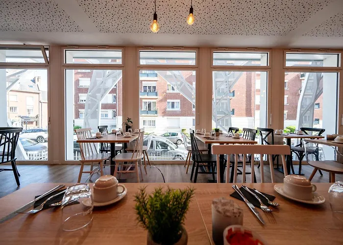 Nemea Coliseum Centre 3*