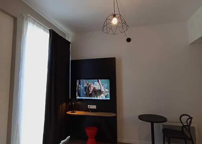 Nemea Coliseum Centre